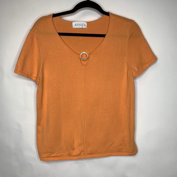 Orange Lightweight Sweater Ring Keyhole Sz Medium Large - Picture 1 of 8